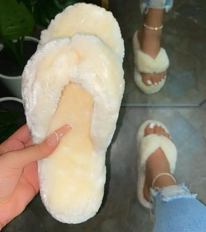 Luxe Studio Plush Faux Fur Slippers  | Merch Gone Viral.
