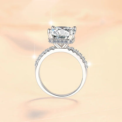 Radiant Ring Moissanite Claw Setting in Sterling Silver for Engagement