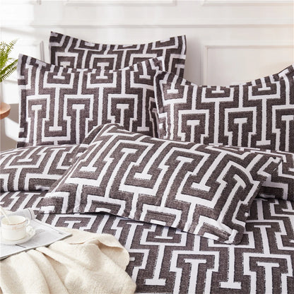Geometric Pattern Duvet Cover Set for King and Queen Beds Gray