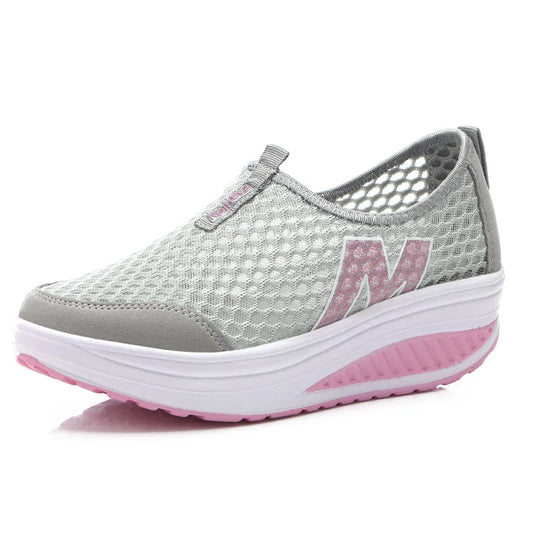 Spring and Summer Sports Shoes Breathable Thick-soled Mesh Low-top Sneakers Women  Height-enhancing Casual Shoes