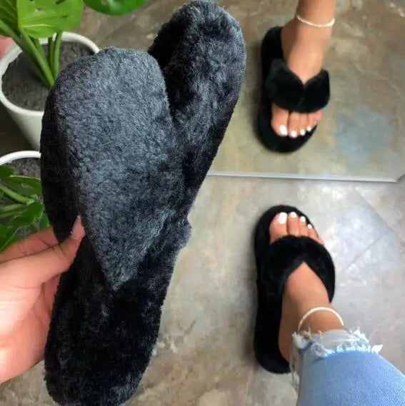 Luxe Studio Plush Faux Fur Slippers  | Merch Gone Viral.