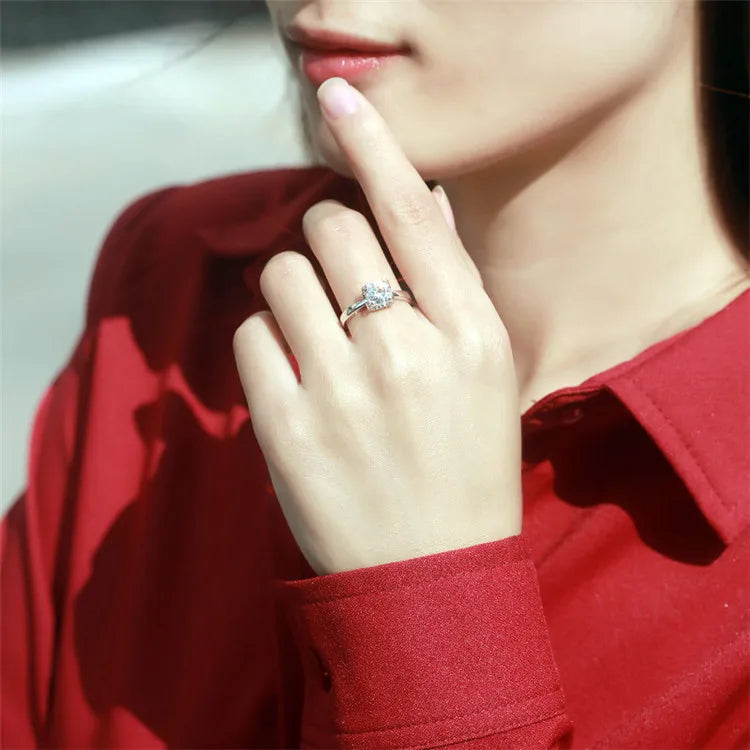 Brilliant Ring with Cubic Zirconia 6.5mm Stone Silver Plated Band