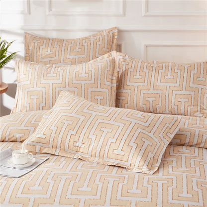 Geometric Pattern Duvet Cover Set for King and Queen Beds Gray