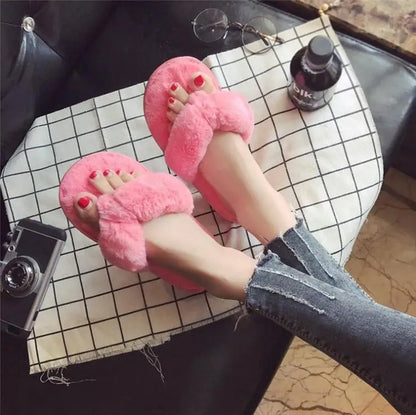 Luxe Studio Plush Faux Fur Slippers  | Merch Gone Viral.