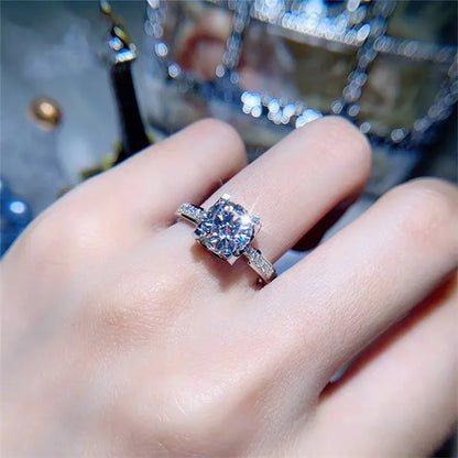 Brilliant Ring with Cubic Zirconia 6.5mm Stone Silver Plated Band