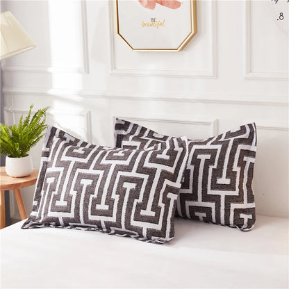 Geometric Pattern Duvet Cover Set for King and Queen Beds Gray