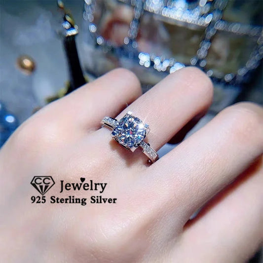 Brilliant Ring with Cubic Zirconia 6.5mm Stone Silver Plated Band