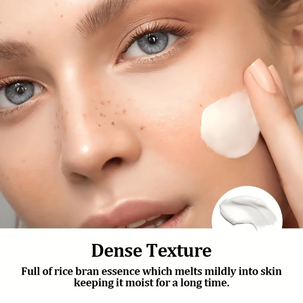 Korean Rice Extract Hydrating Facial Cream For Dry Sensitive Skin With 24 Hour Moisture Brightening