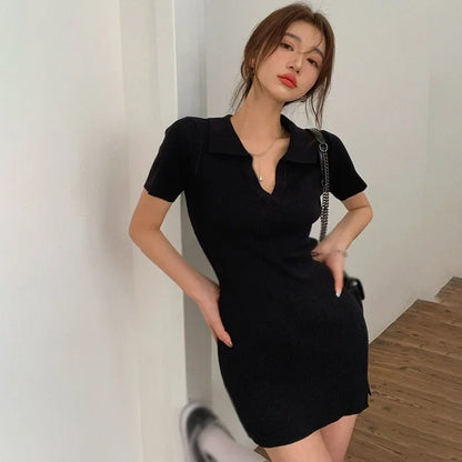 Slim Dress with V-Neck Knee Length Crepe for Casual Daywear Breathable