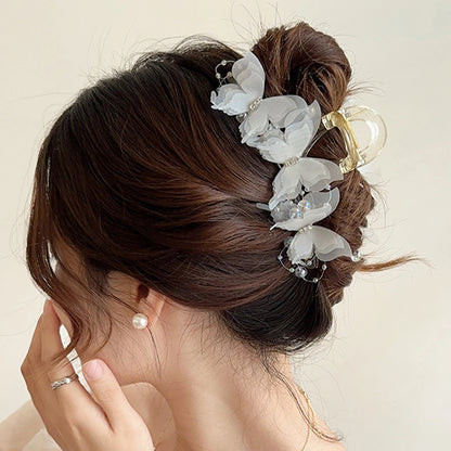 13cm Large Hair Claw For Women Elegant Butterfly Element Hair Gripper Exquisite Silk Flower Hair Clip Fashion Shark Hair Clips