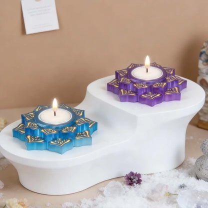 Lotus-shaped candle holder with sculptural floral detail