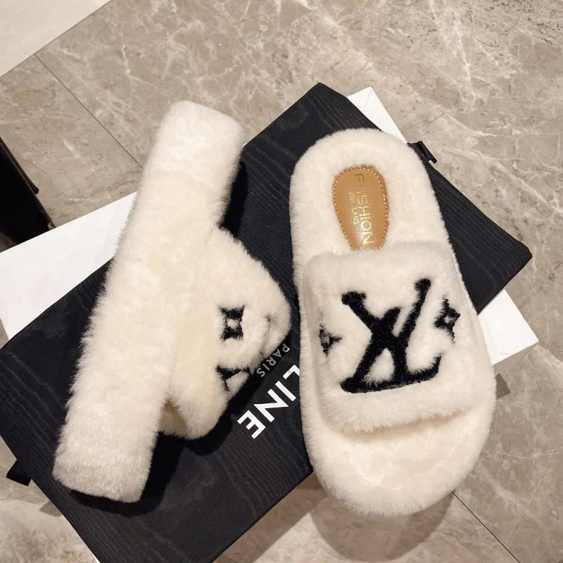 Soft Slippers Indoor with Plush Lining for Ultra Warmth and Durable Rubber Traction