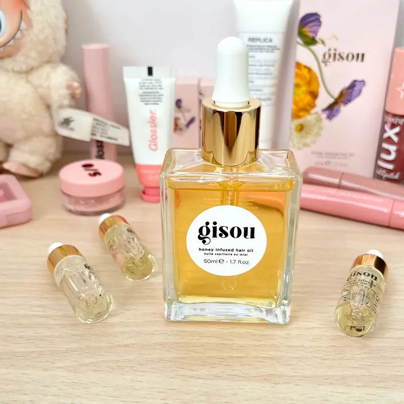 Hydrating Lip Oil with Gentle Exfoliation for Hydration