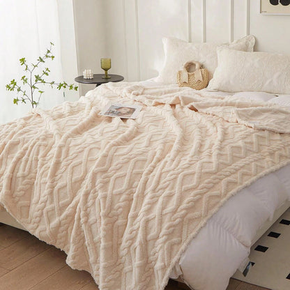 Coral fleece blanket with geometric jacquard pattern