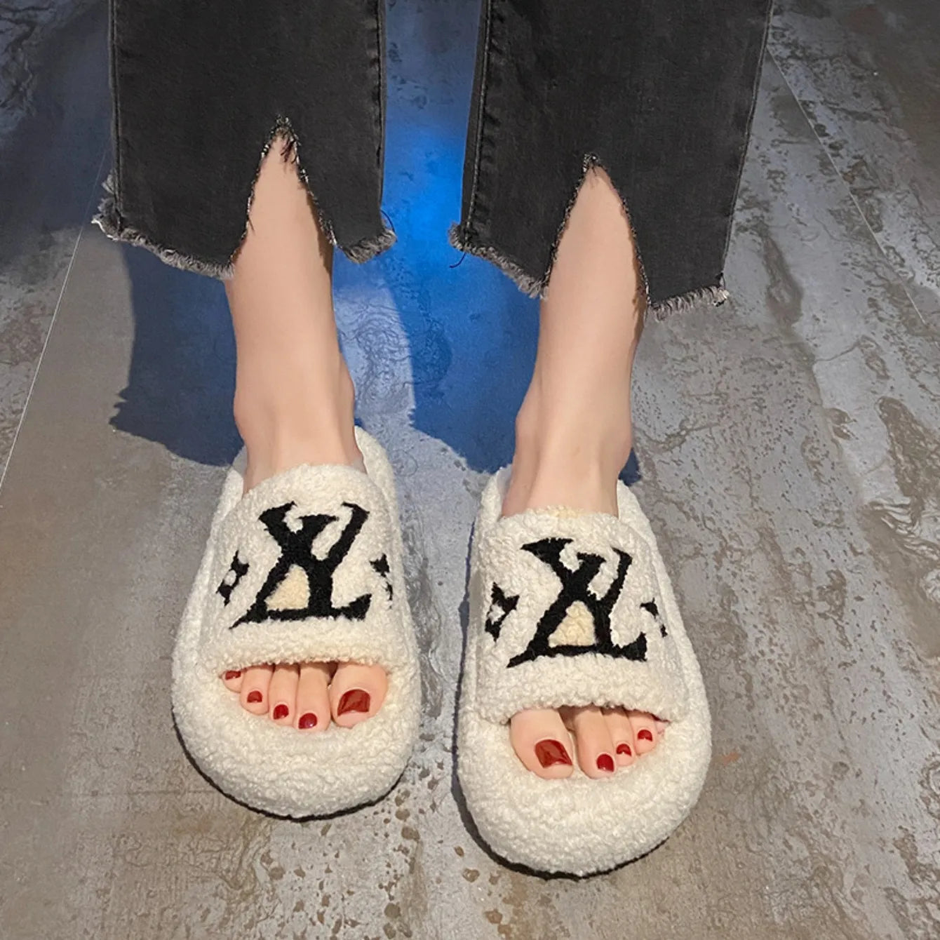 Platform Slippers Corduroy Non-Slip Slip-On Cushioned Insole For Women Beach Wear