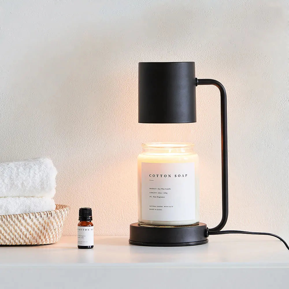 Wax-melting lamp with timer and dimmer