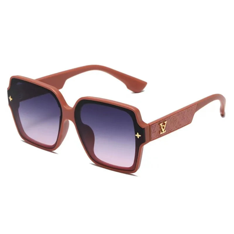 Lightweight Sunglasses With UV400 Protection For Women Resort Ready