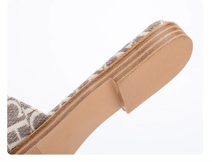 Breathable Sandals for Women with Anti Slip Sole and Cushioned Insole