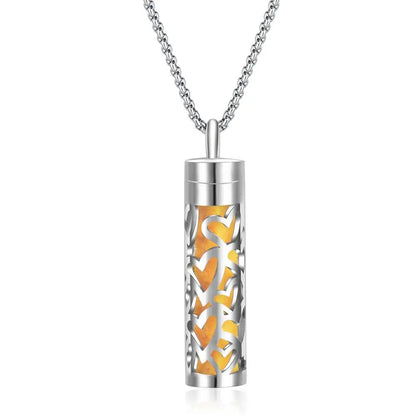 Aromatherapy diffuser necklace with geometric locket pendant
