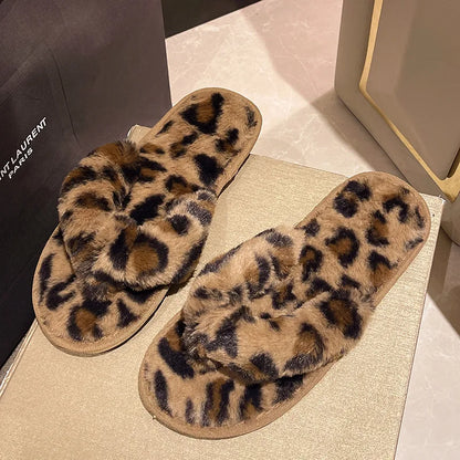 Luxe Studio Plush Faux Fur Slippers  | Merch Gone Viral.