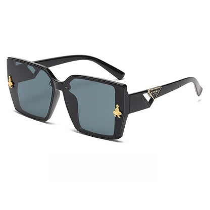 Lightweight Sunglasses With UV400 Protection For Women Resort Ready