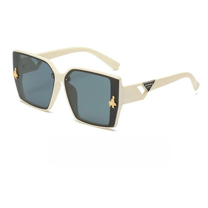 Lightweight Sunglasses With UV400 Protection For Women Resort Ready