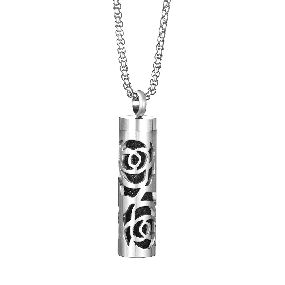 Aromatherapy diffuser necklace with geometric locket pendant