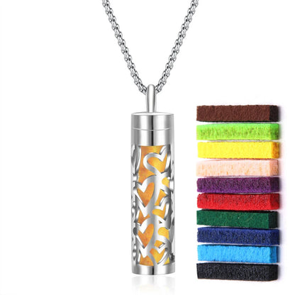 Aromatherapy diffuser necklace with geometric locket pendant
