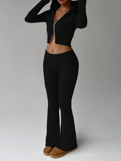 Cozy Women's Loungewear Set Zip-Up Hooded Top with Drawstring and Flared-Leg Trousers–Casual Fashionable Homewear