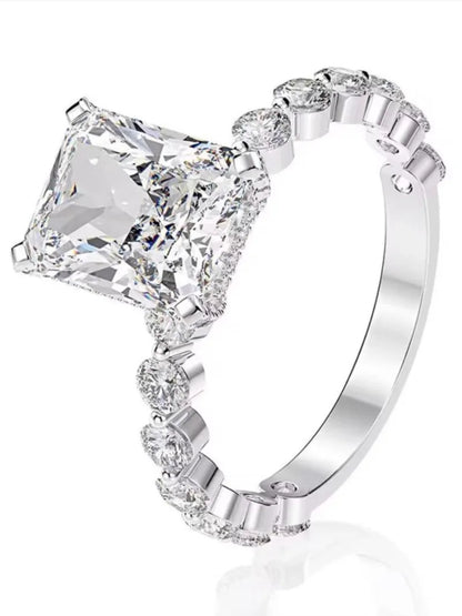 Sparkling Promise Ring with Zircon in Sterling Silver for Women