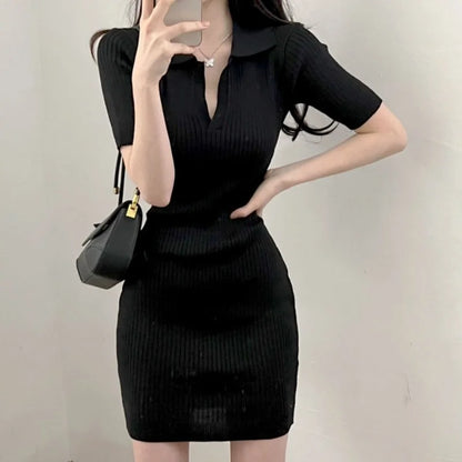Breathable Dress with V-Neck and Empire Waist Knee Length for Effortless Daytime Style