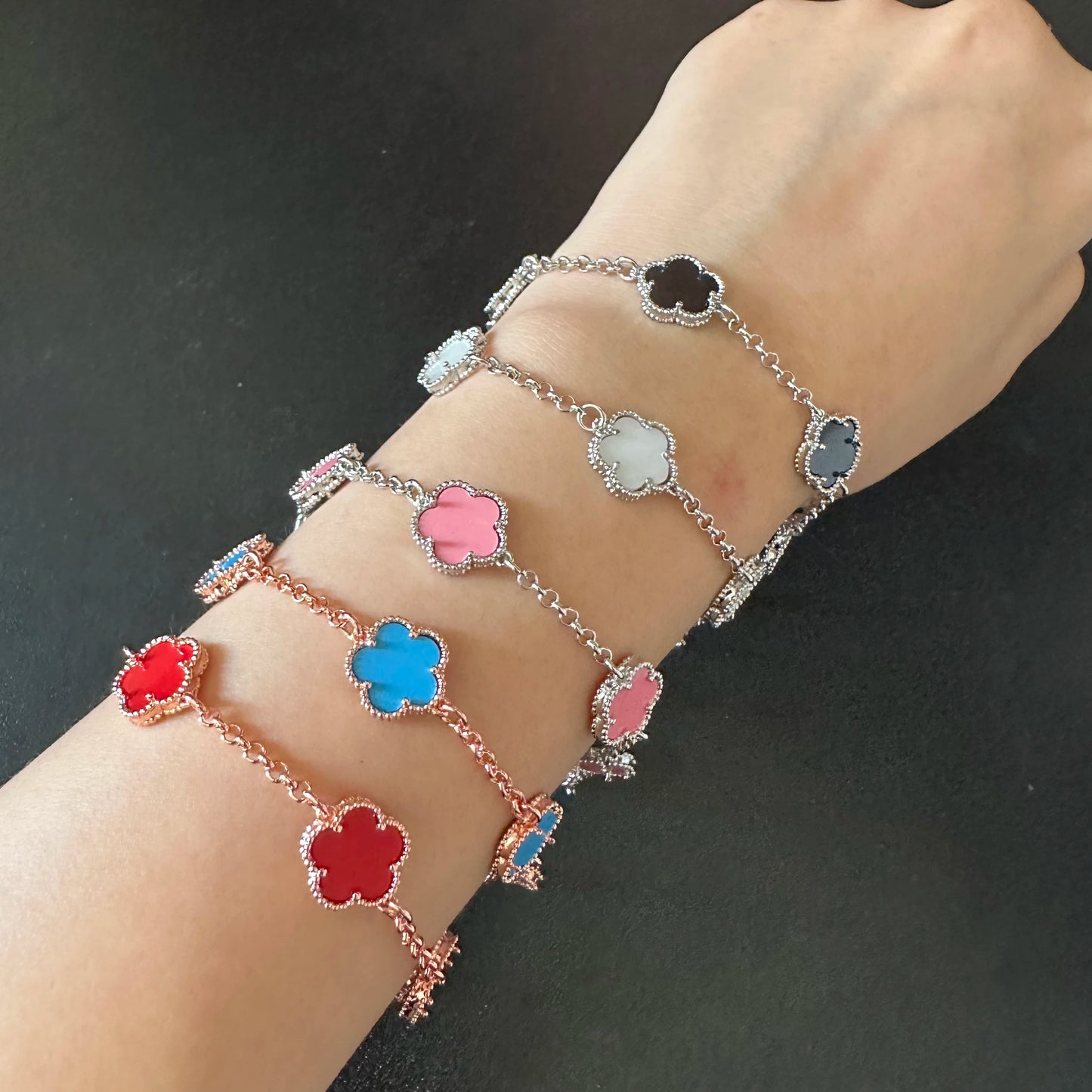 Silver Plated Rose Gold Clover Bracelet - Luxurious High Quality Jewelry for Women