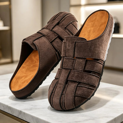 Men's woven closed-toe mule slippers with padded insole