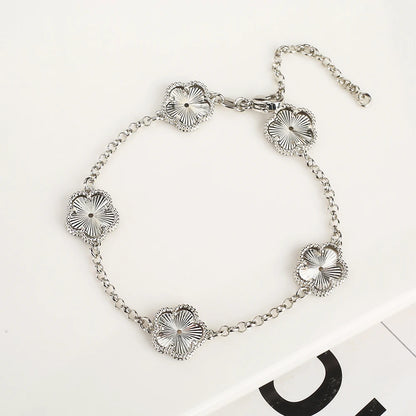 Silver Plated Rose Gold Clover Bracelet - Luxurious High Quality Jewelry for Women