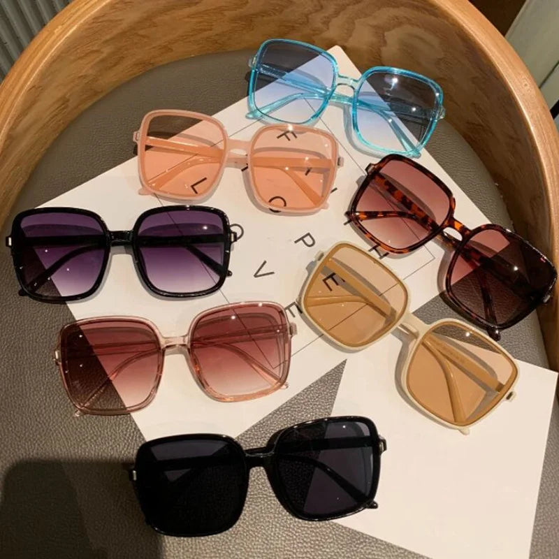 Oversized Sunglasses with Mirrored Gradient UV400 Lenses for Women