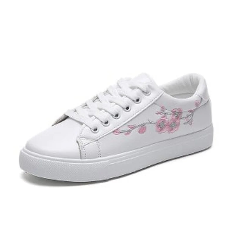 New 2026 Designer Shoes Women Running Spring Autumn Fashion White Breathable Embroidered Flower Lace-Up Casual Sneakers Zapatos De Mujer