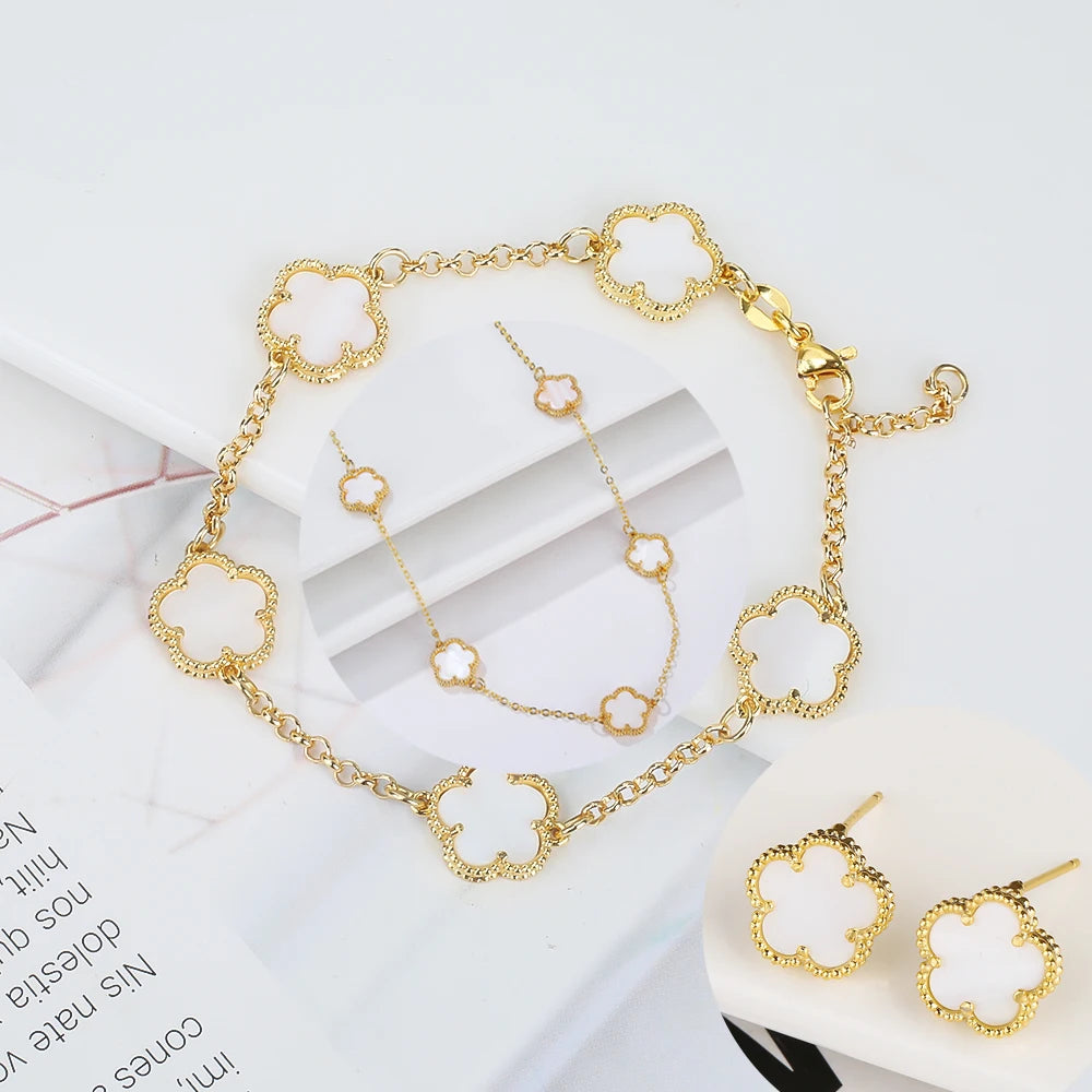Silver Plated Rose Gold Clover Bracelet - Luxurious High Quality Jewelry for Women