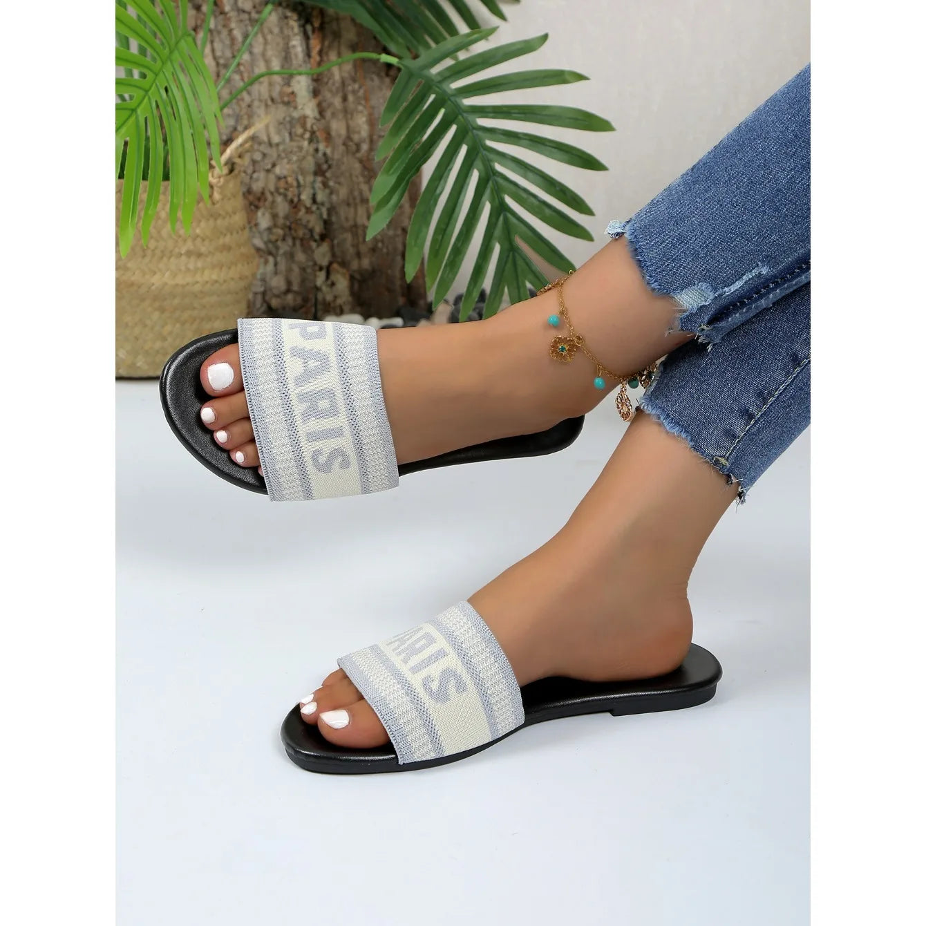 Soft Womens Summer Slippers With Cushioned Insole Flat Heel