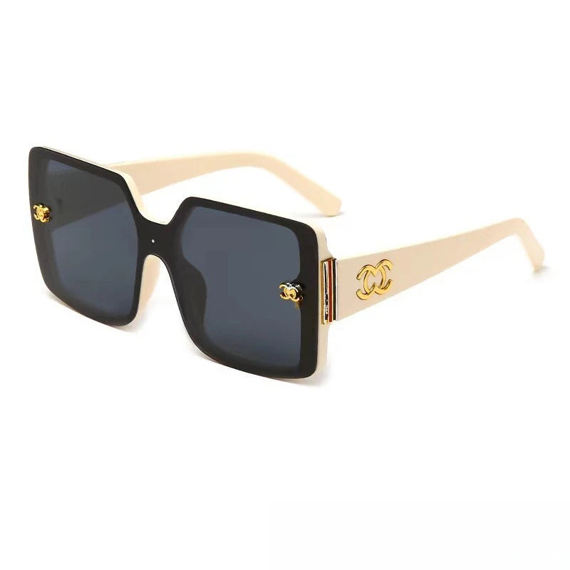 Lightweight Sunglasses With UV400 Protection For Women Resort Ready