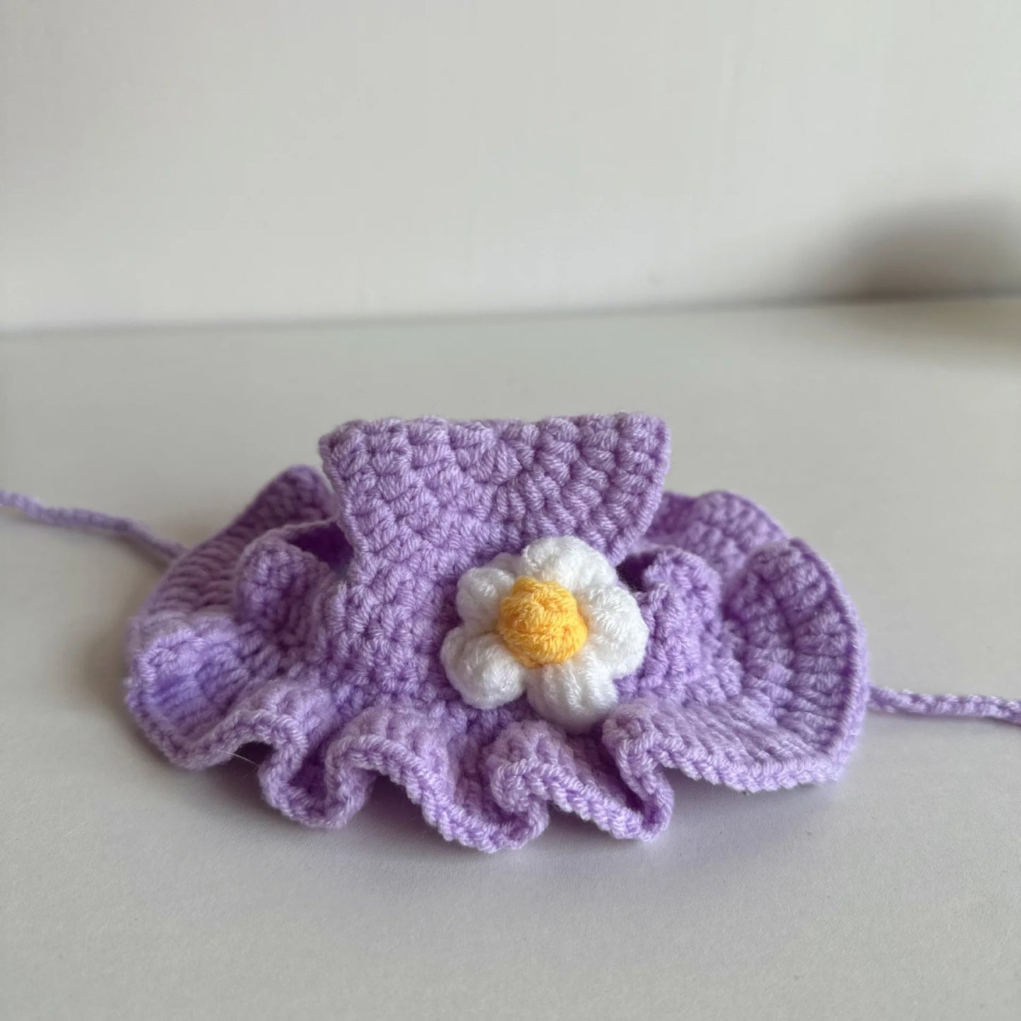 Soft Hat Hand-Crocheted with Elastic Fit for Cats Photo Prop