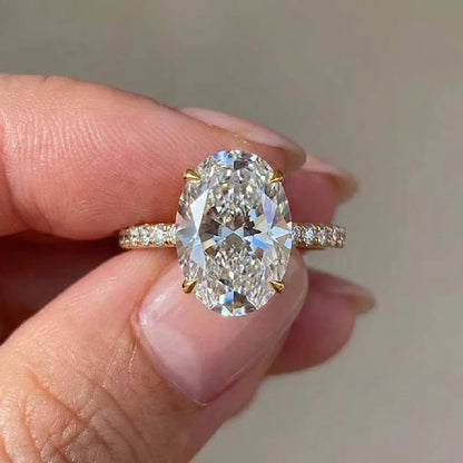 Bright Ring Oval Zircon Center Stone in Sterling Silver for Daily Wear