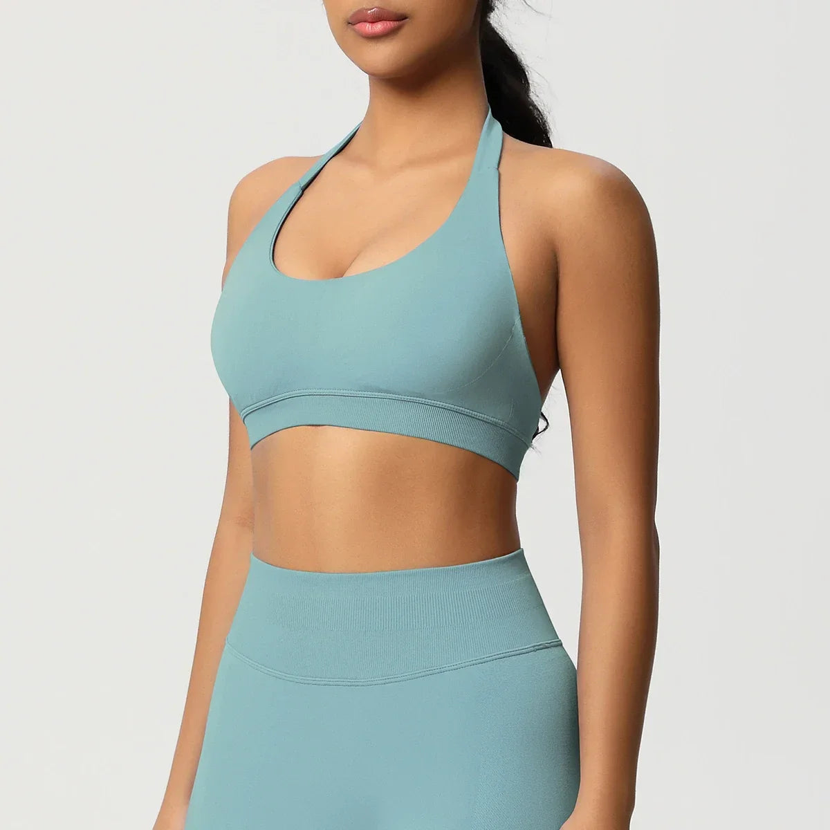 Women’s Seamless Halter Backless Push-Up Sports Bra Cotton-Poly For Gym Running