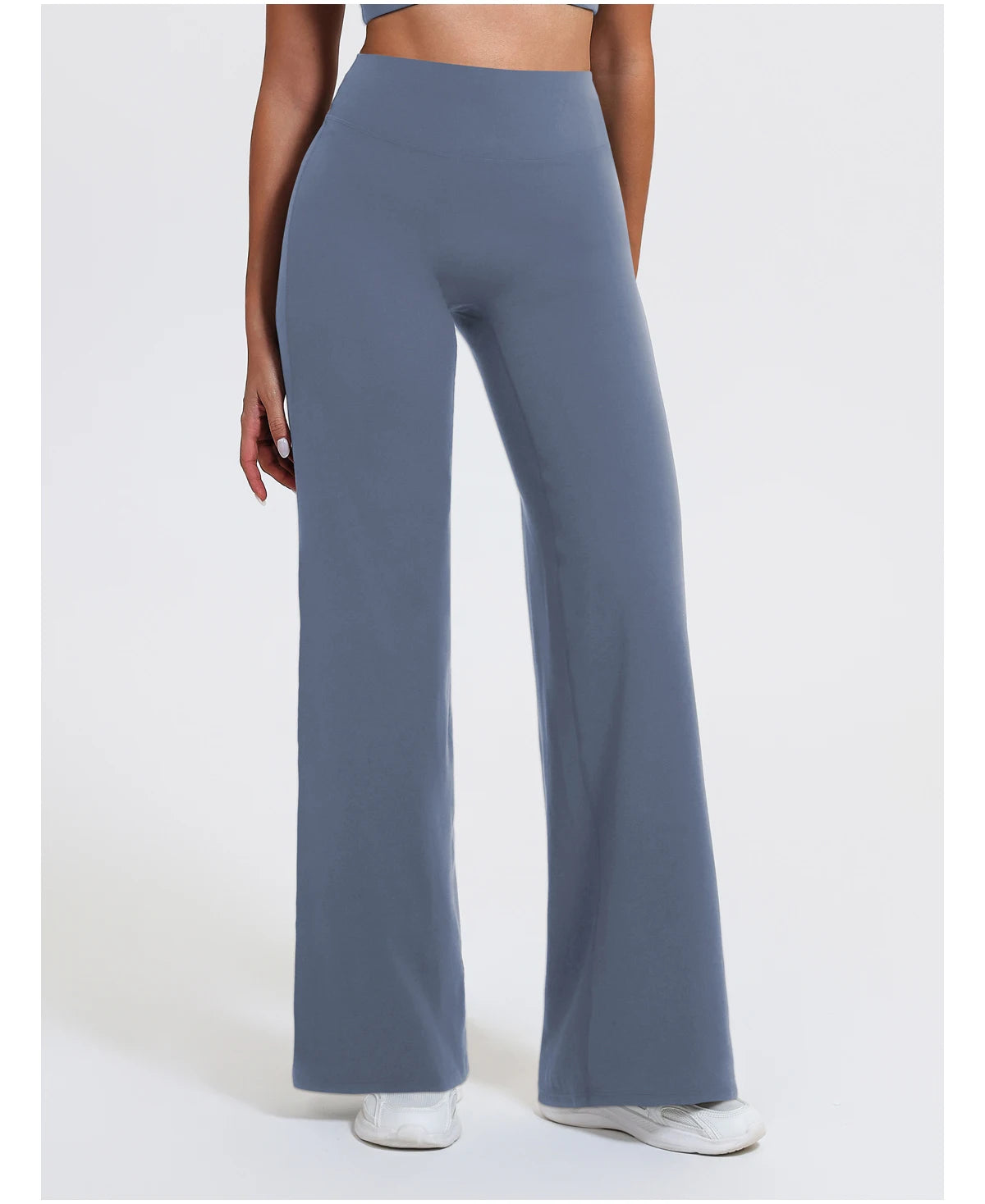 Blue high waist, seamless knit leggings for yoga. These stretchy, sculpting compression leggings provide a fitted feel.