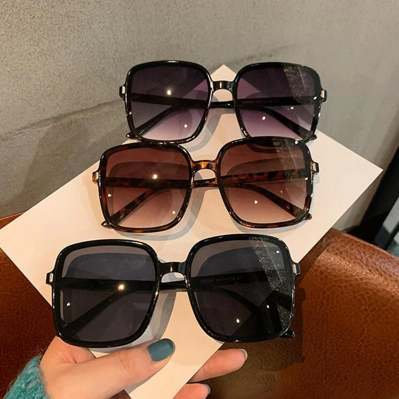 Oversized Sunglasses with Mirrored Gradient UV400 Lenses for Women