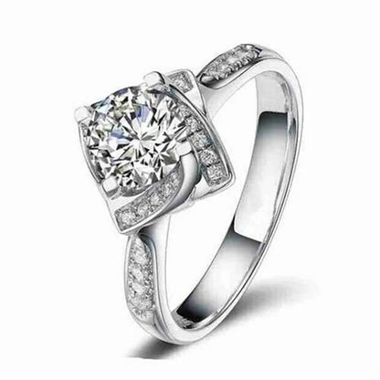 Shimmering Ring With Rose Design And Clear CZ Inlay For Everyday Shine