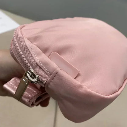 Lightweight Waist Bag for Yoga and Running with Secure Pocket