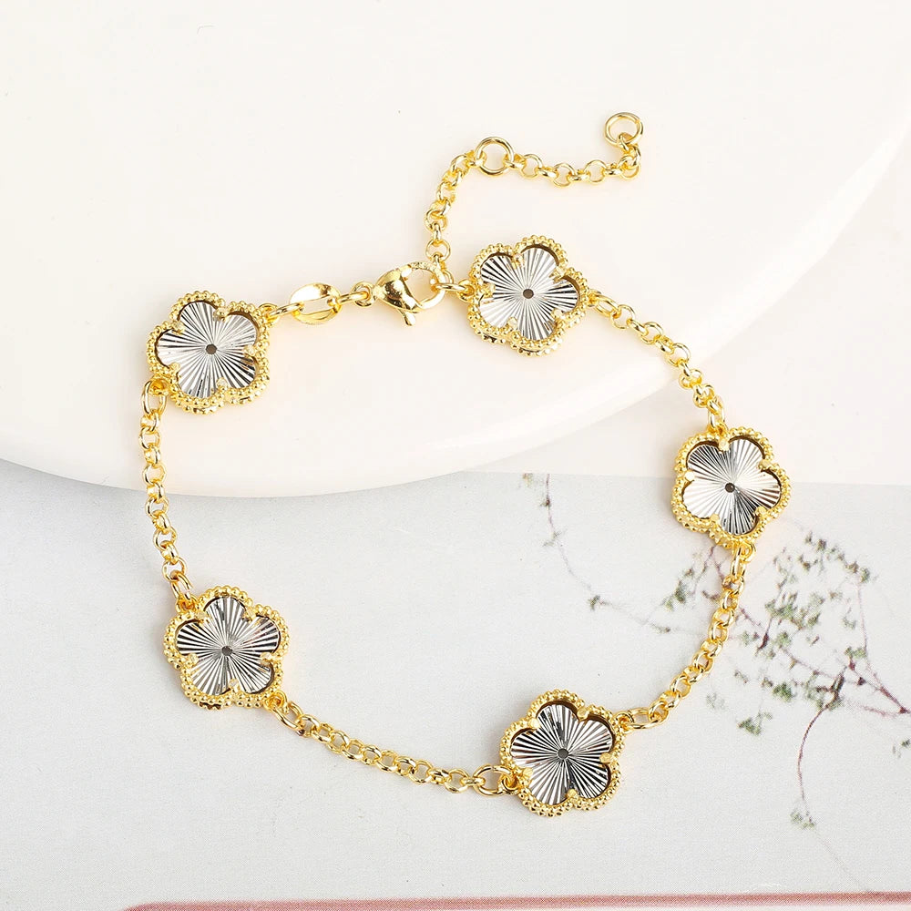 Silver Plated Rose Gold Clover Bracelet - Luxurious High Quality Jewelry for Women