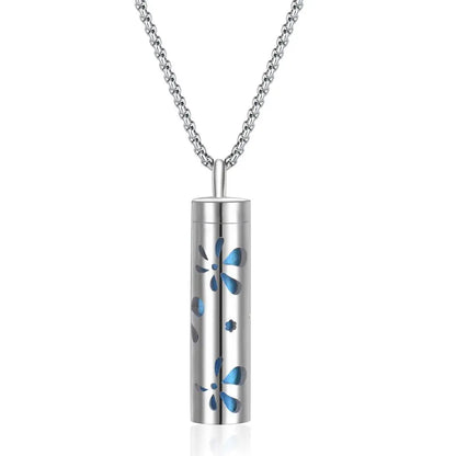 Aromatherapy diffuser necklace with geometric locket pendant