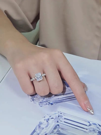Sparkling Promise Ring with Zircon in Sterling Silver for Women