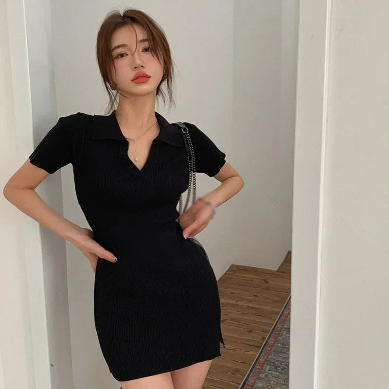 Slim Dress with V-Neck Knee Length Crepe for Casual Daywear Breathable